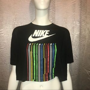 Nike women crop shirt